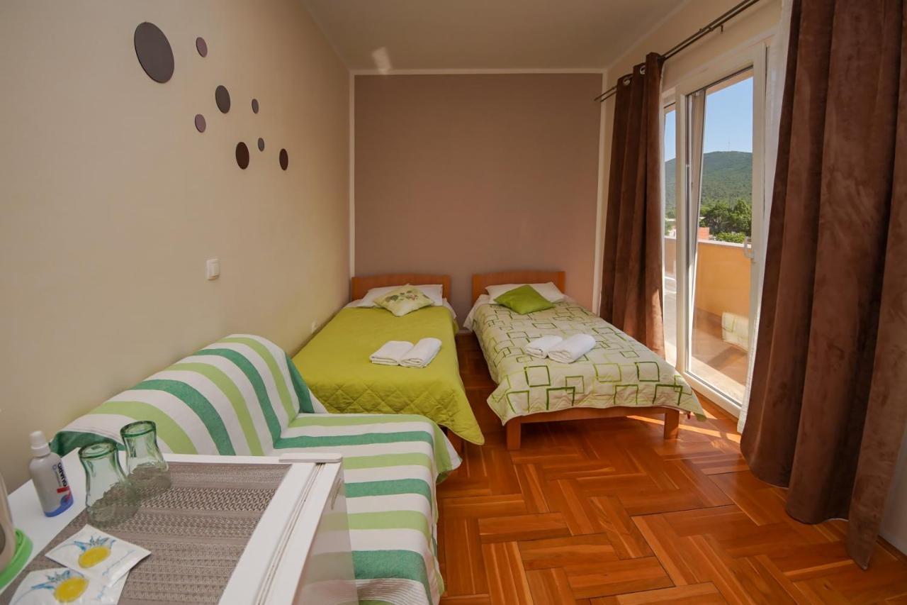 Guest Accommodation Slapovi Krke Lozovac Kültér fotó